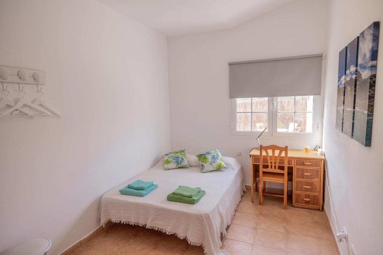 Casa Amaya - Spacious House With Pool, Large Garden, Bbq, 2 Terraces, And Ideal Location Holiday home El Charco (Las Palmas)