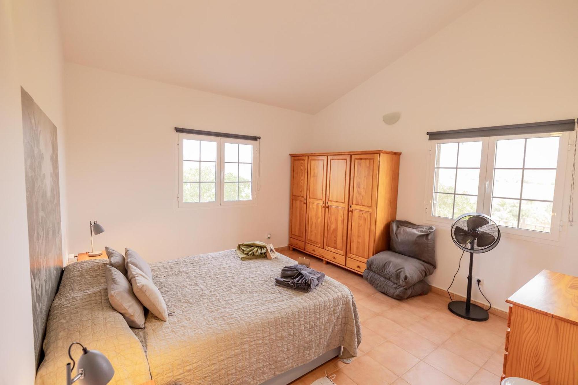 Casa Amaya - Spacious House With Pool, Large Garden, Bbq, 2 Terraces, And Ideal Location Hébergement de vacances *